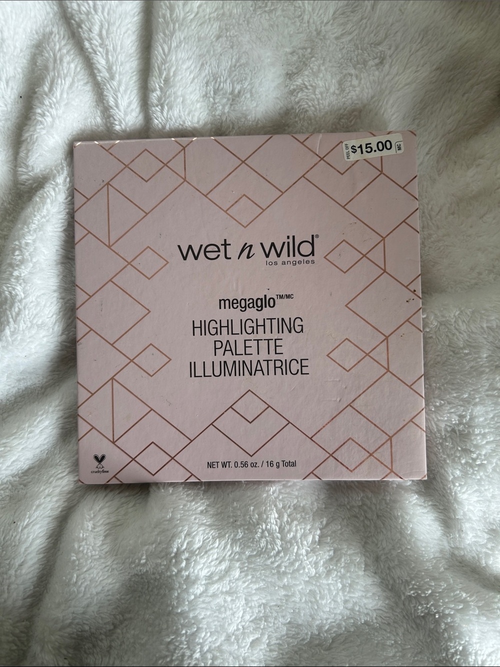 Wet n Wild Highlighting Palette - Pale Pink with Rose Gold Accents